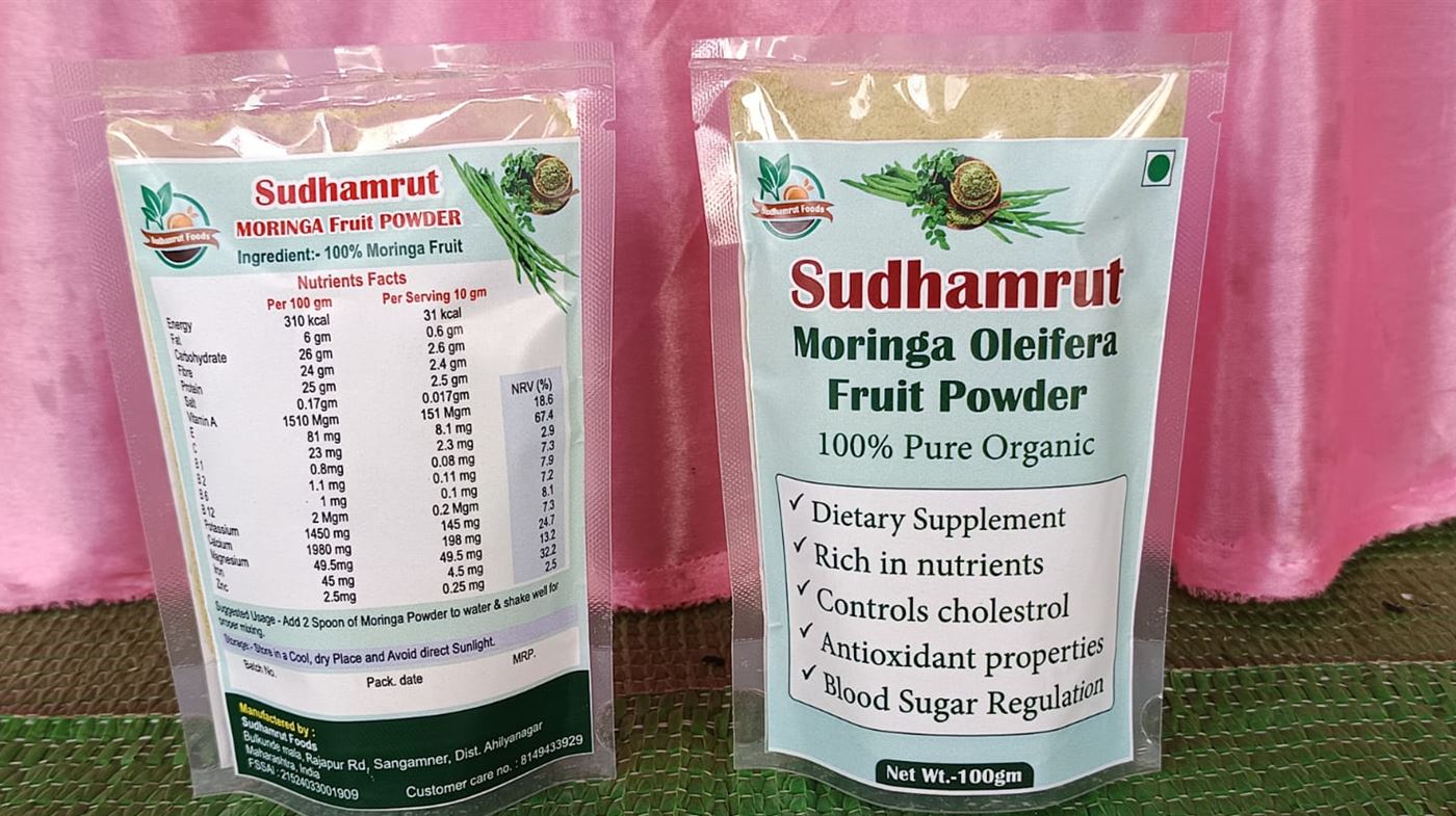 Front and back of Sudhamrut moringa powder pack
